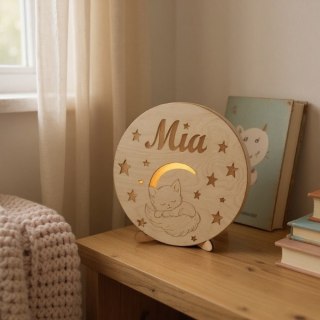 Drewniana lampka nocna LED personalizowana KOTEK